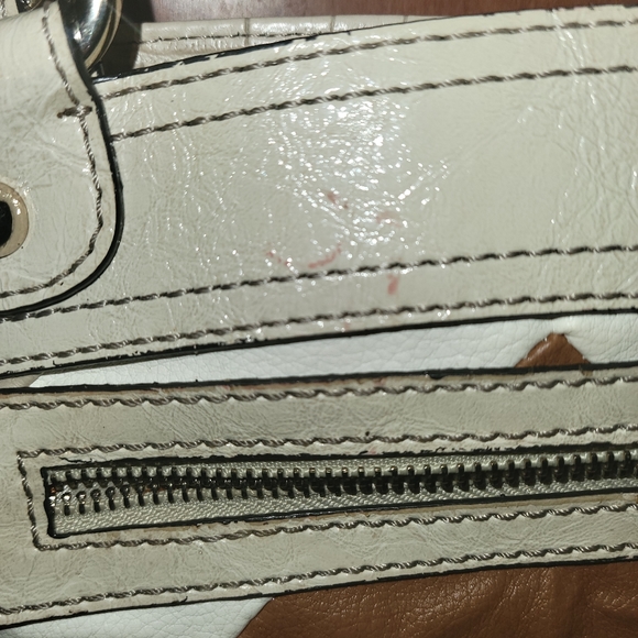 Guess Cream & Camel Patchwork Design Bag - Picture 12 of 14